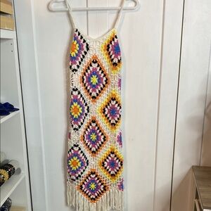 Willow & Wind | Colorful White Crochet Midi-Maxi Dress - tassels - Boho - small
